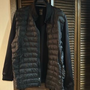 Man,  black,Greg Norman, XXL, repel water jacket.